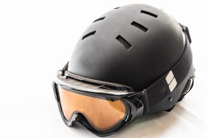 スキーヘルメット選びを迷ったらこれ！2021年の定番を一括紹介！ - Xadventure